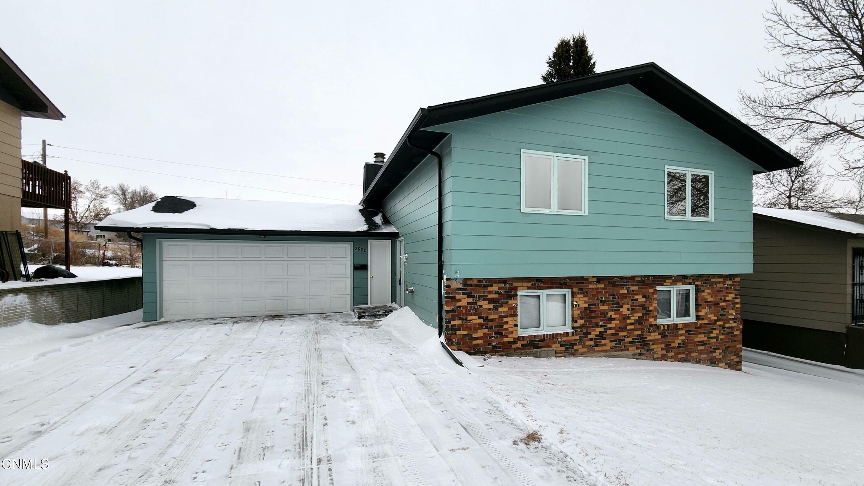 Property Photo:  2900 C Avenue E  ND 58501 