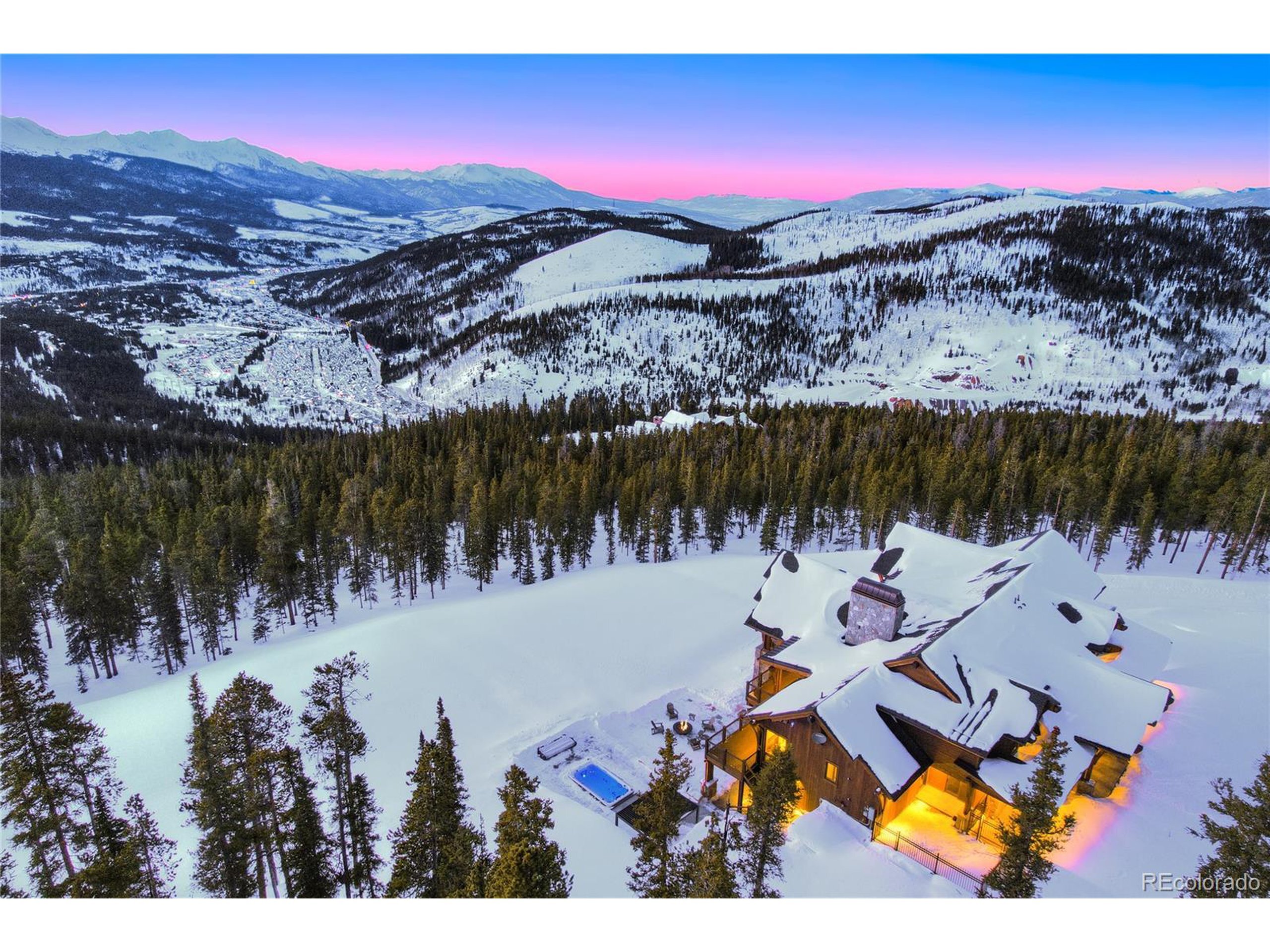 Property Photo: 250 Sallie Barber Rd CO 80424
