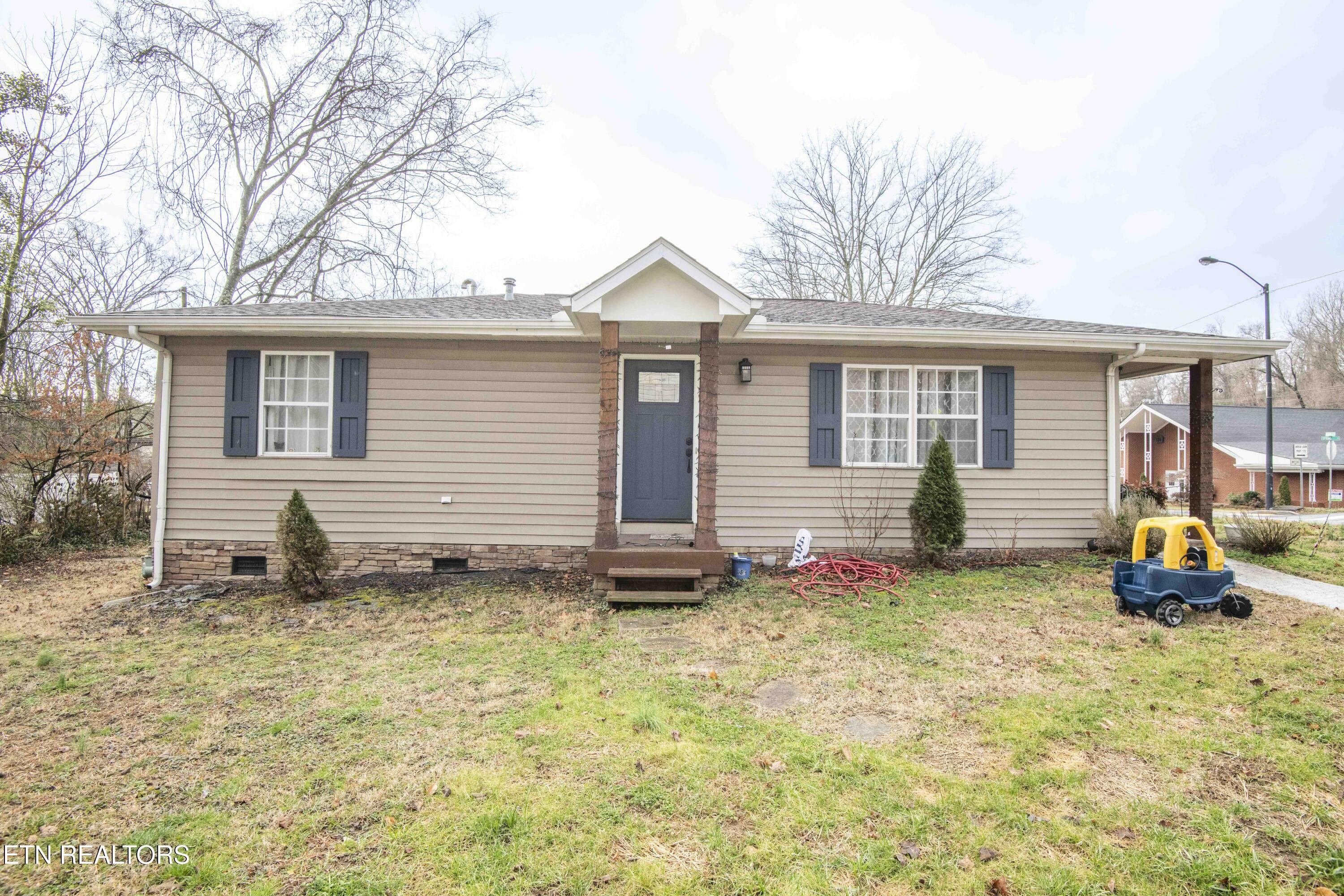 Property Photo:  517 N Main St  TN 37716 