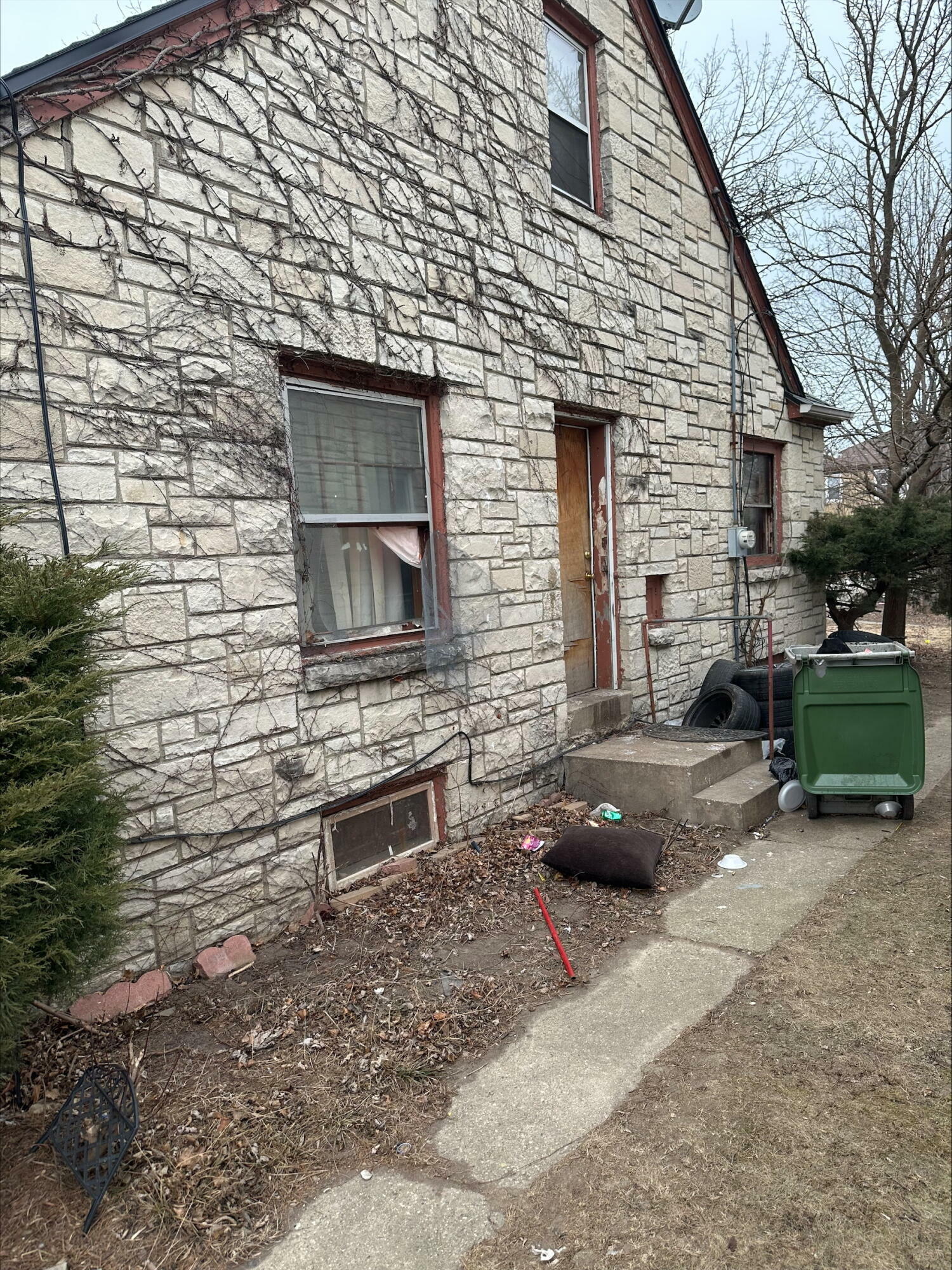 Property Photo:  4532 N 26th St  WI 53209 