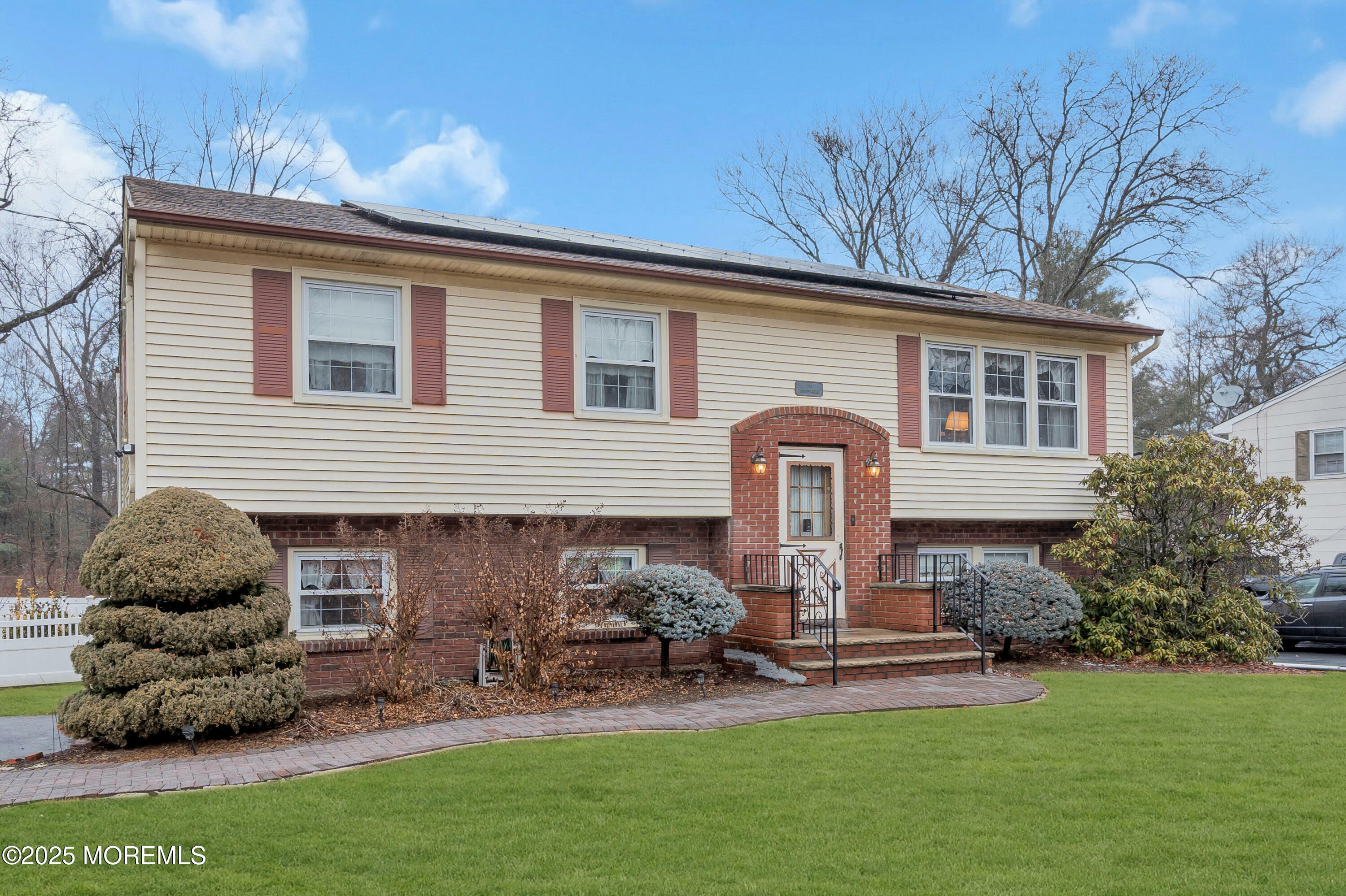 Property Photo:  36 Andover Road  NJ 08527 