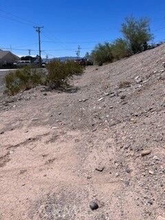 Property Photo:  12346 Malamedia Road  CA 92363 