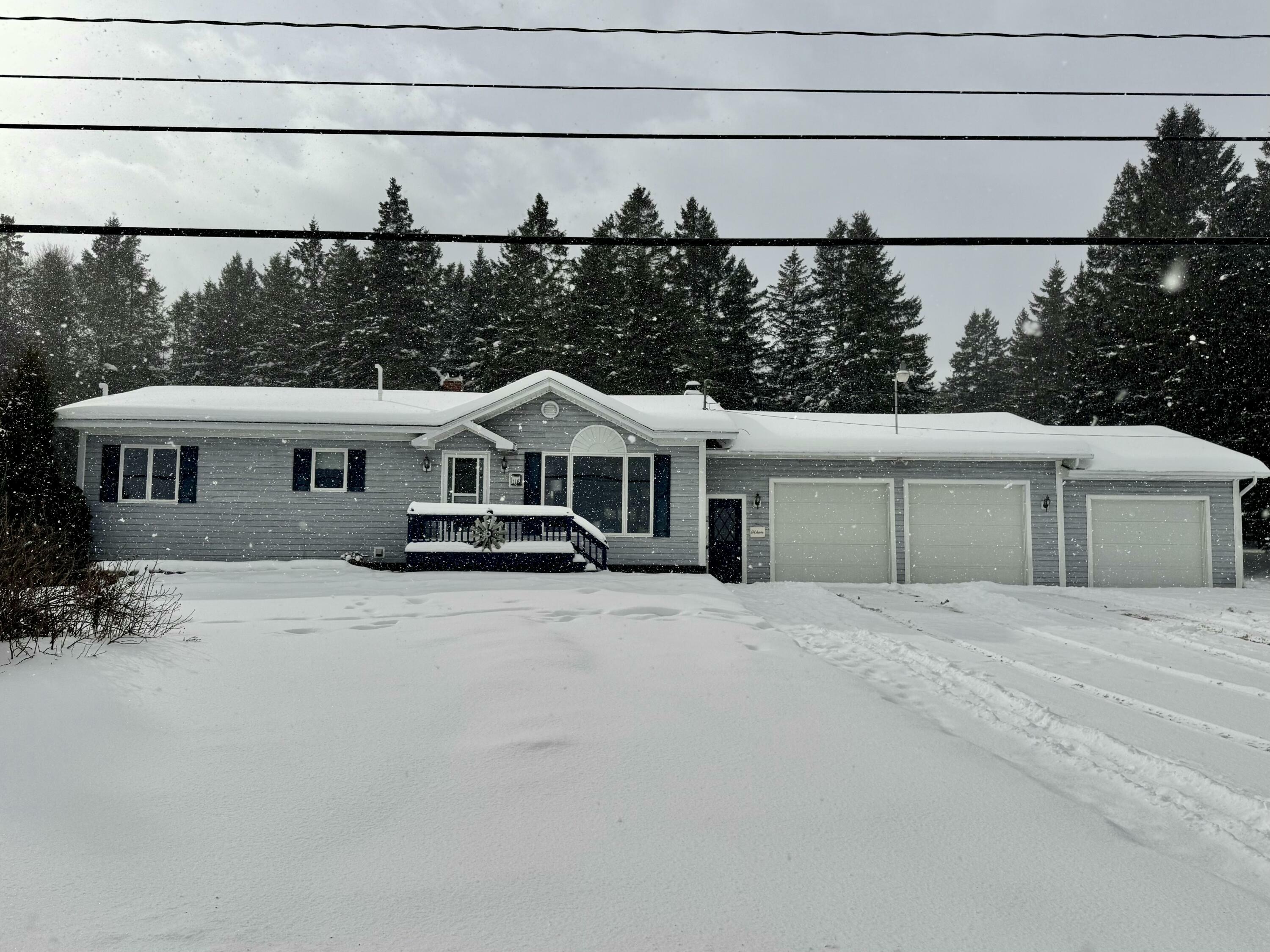 Property Photo:  118 Hillside Road  ME 04772 