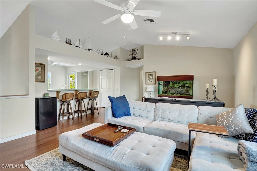 Property Photo: 768 Park Avenue FL 34110