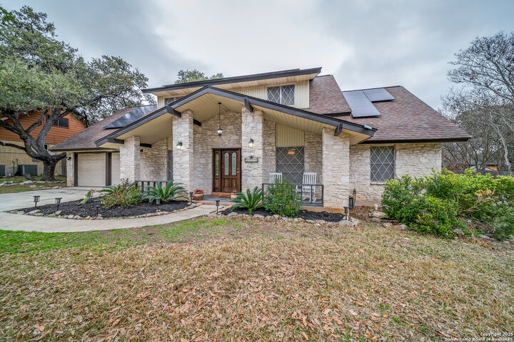 Property Photo:  2027 Broken Oak  TX 78232 
