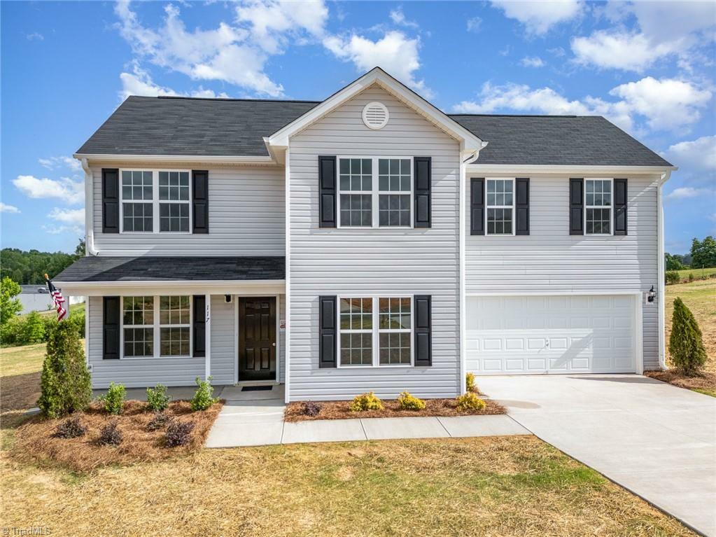 Property Photo: 117 Equestrian Trail NC 27025
