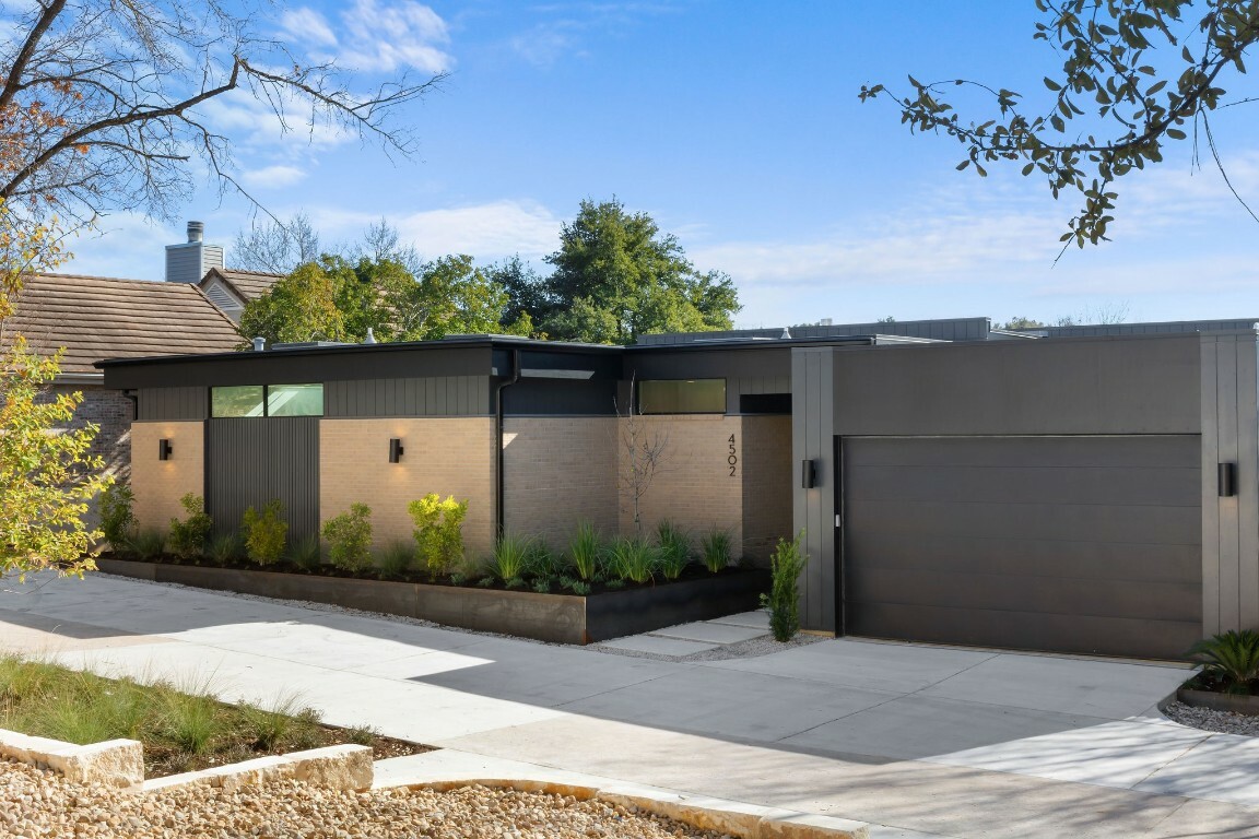 Property Photo: 4502 Hyridge Drive TX 78759