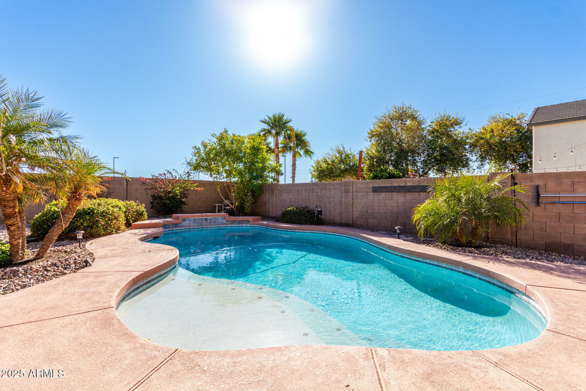 Property Photo:  363 E Leslie Avenue  AZ 85140 