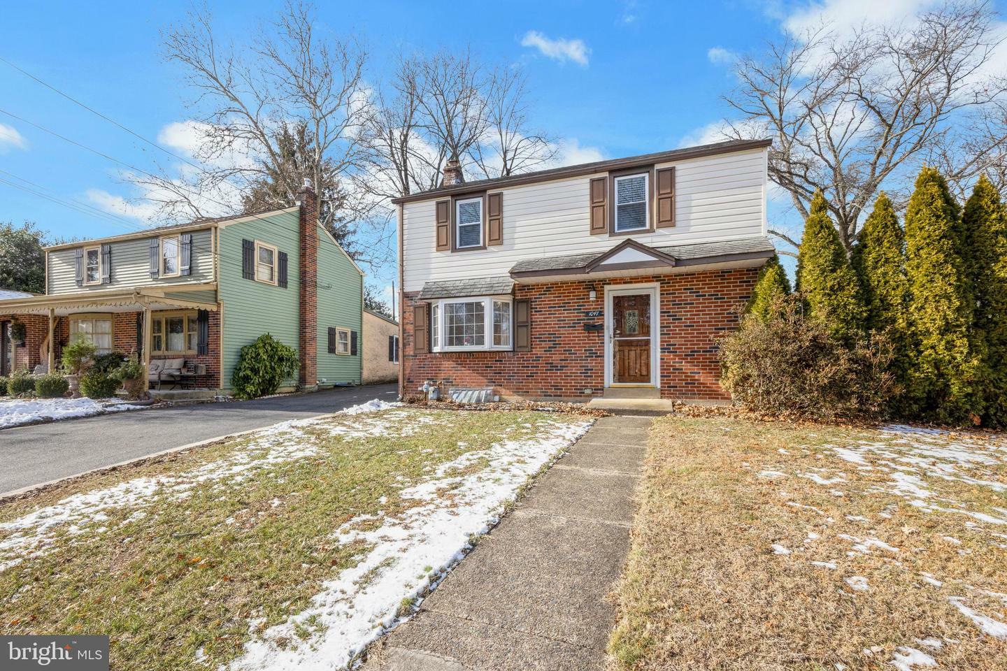 Property Photo:  1047 Girard Avenue  PA 19081 