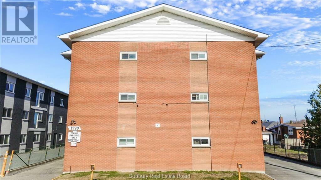 Property Photo: 1590 Kelly Lake Road ON P3E 4M1