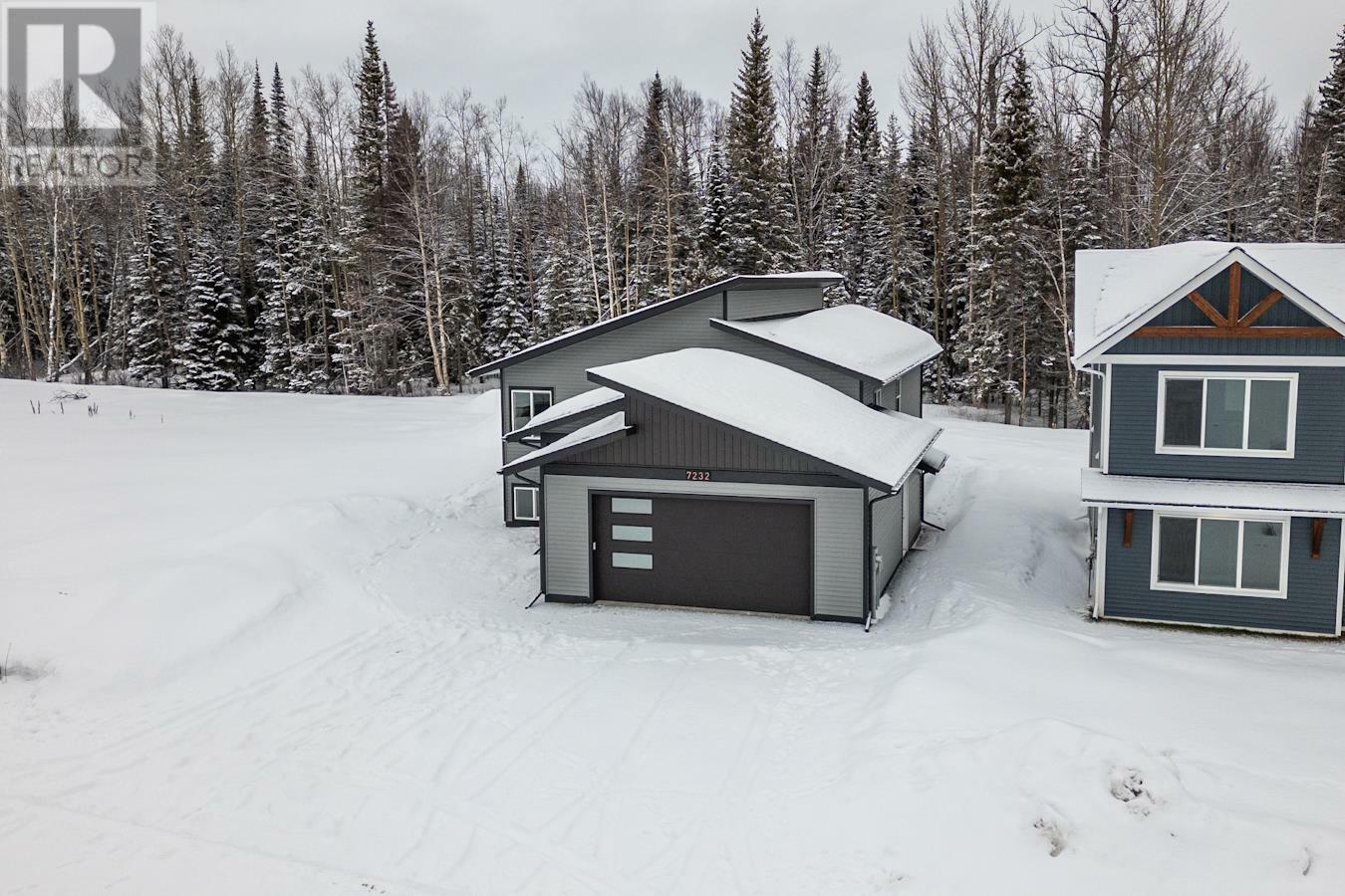 Property Photo: 7232 Hillu Road BC V2K 0B4