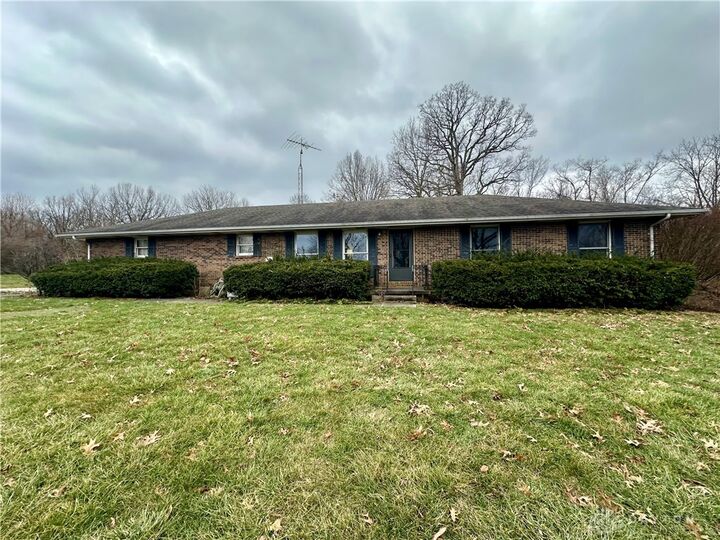 Property Photo: 5441 Hendrickson Road OH 45005