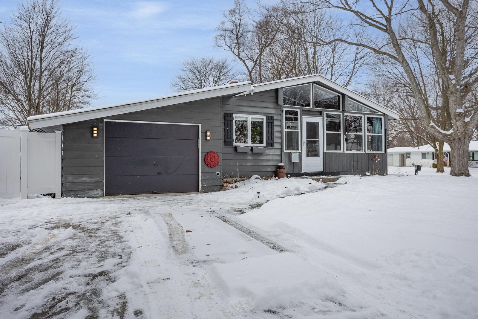 Property Photo:  2222 Jenkins  MI 48642 