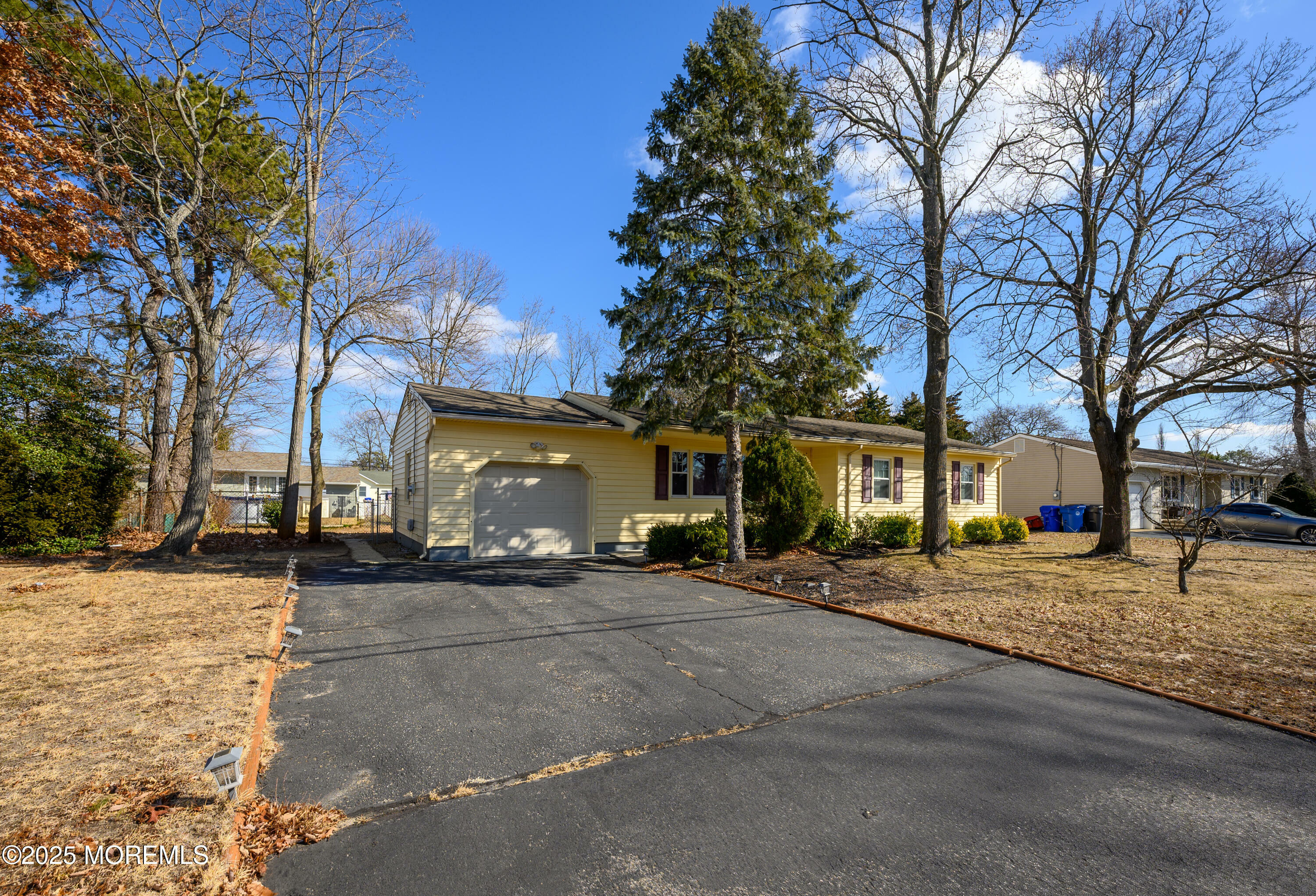 Property Photo:  303 Delaware Drive  NJ 08723 