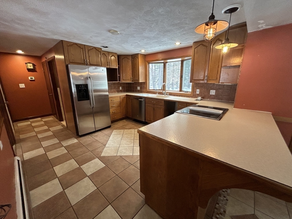 Property Photo: 5 Franklin Ave MA 01887