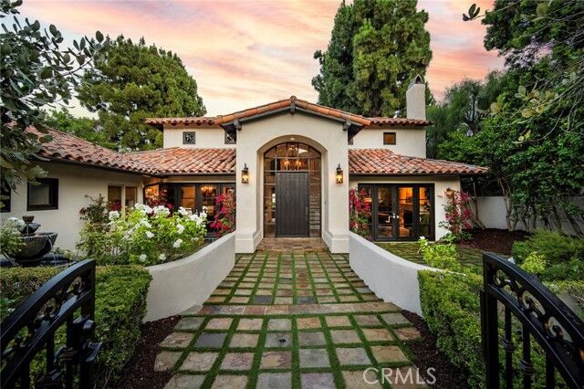 Property Photo:  31872 Paseo Cielo  CA 92675 