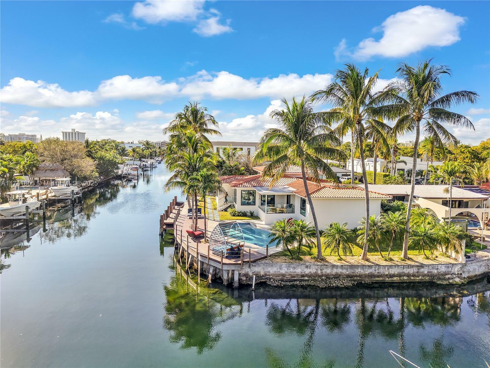 Property Photo: 12905 Cherry Rd FL 33181