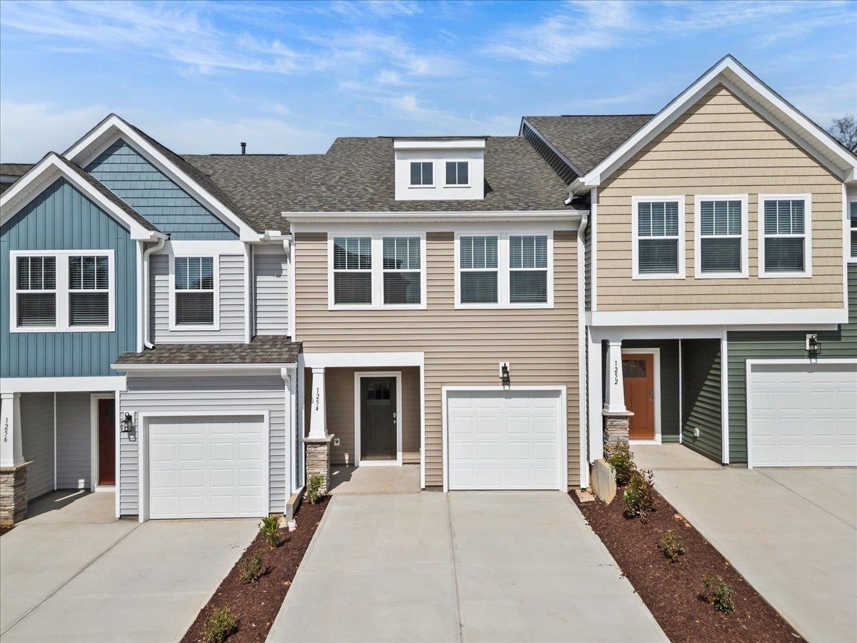 Property Photo: 1254 Cherry Orchard Road SC 29369