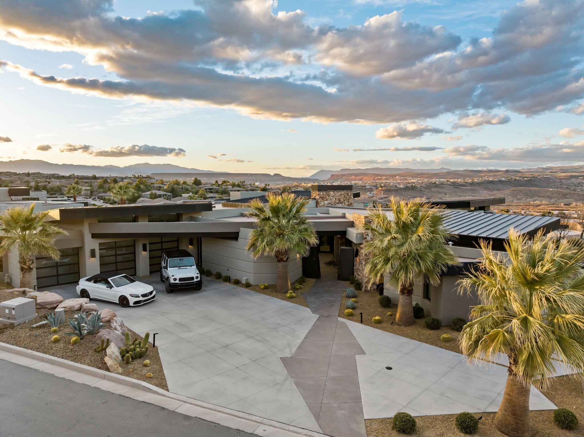 Property Photo: 2601 E Granite Way UT 84790