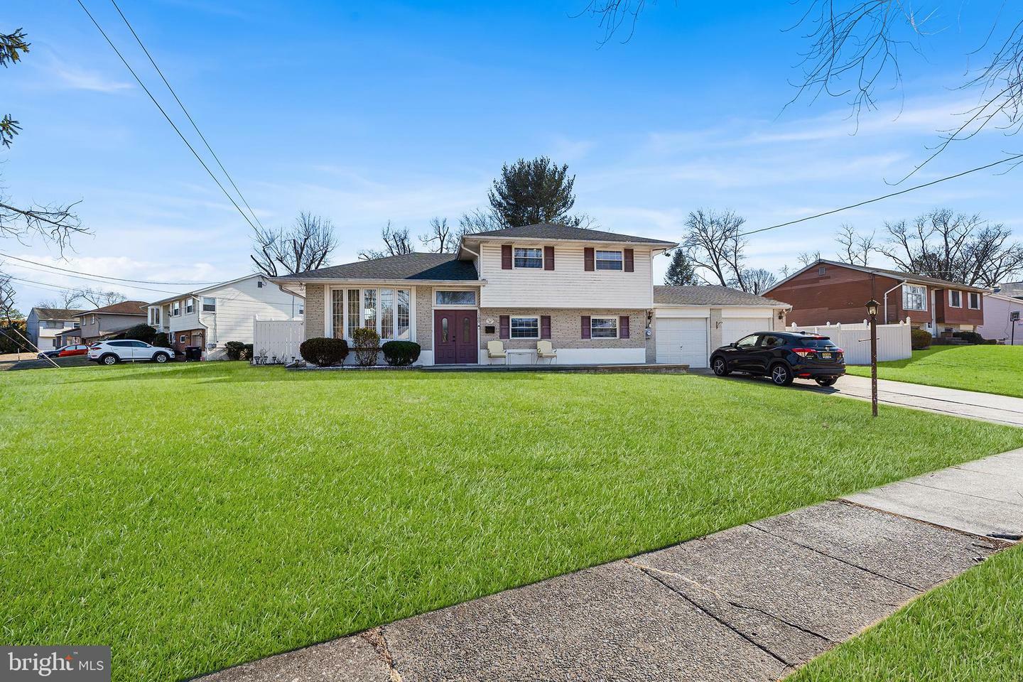 Property Photo:  100 Sherbrook Boulevard  NJ 08083 