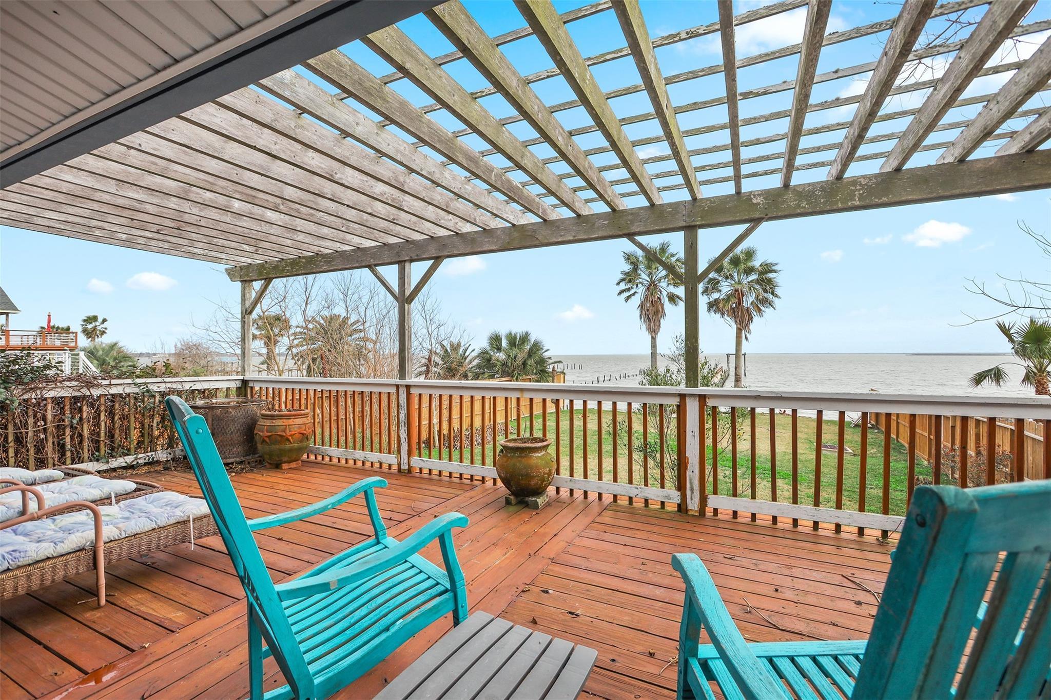 Property Photo: 2306 Ave N TX 77539