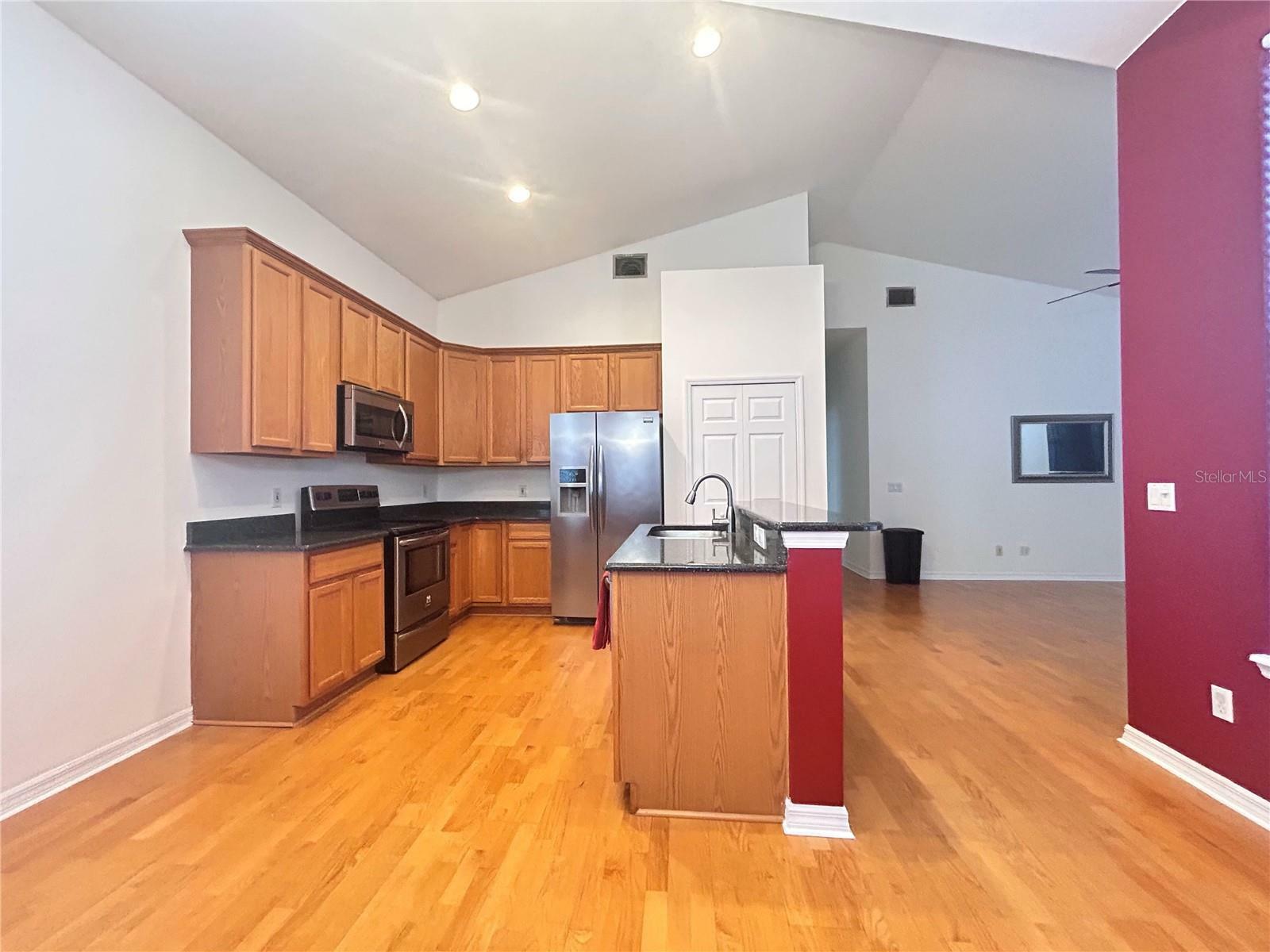 Property Photo: 101 Eastpark Crescent B FL 34747