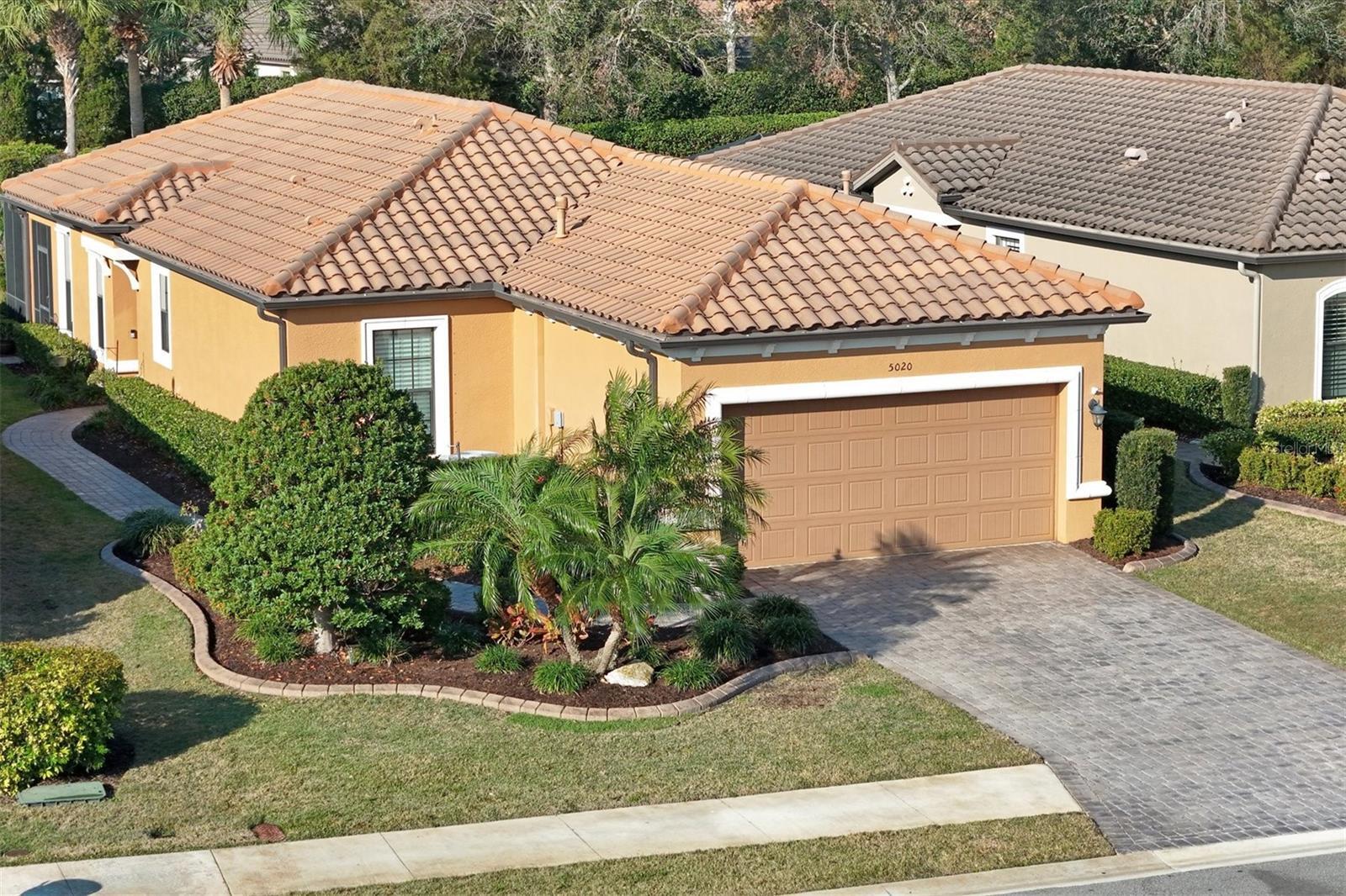Property Photo: 5020 Savona Run FL 34211