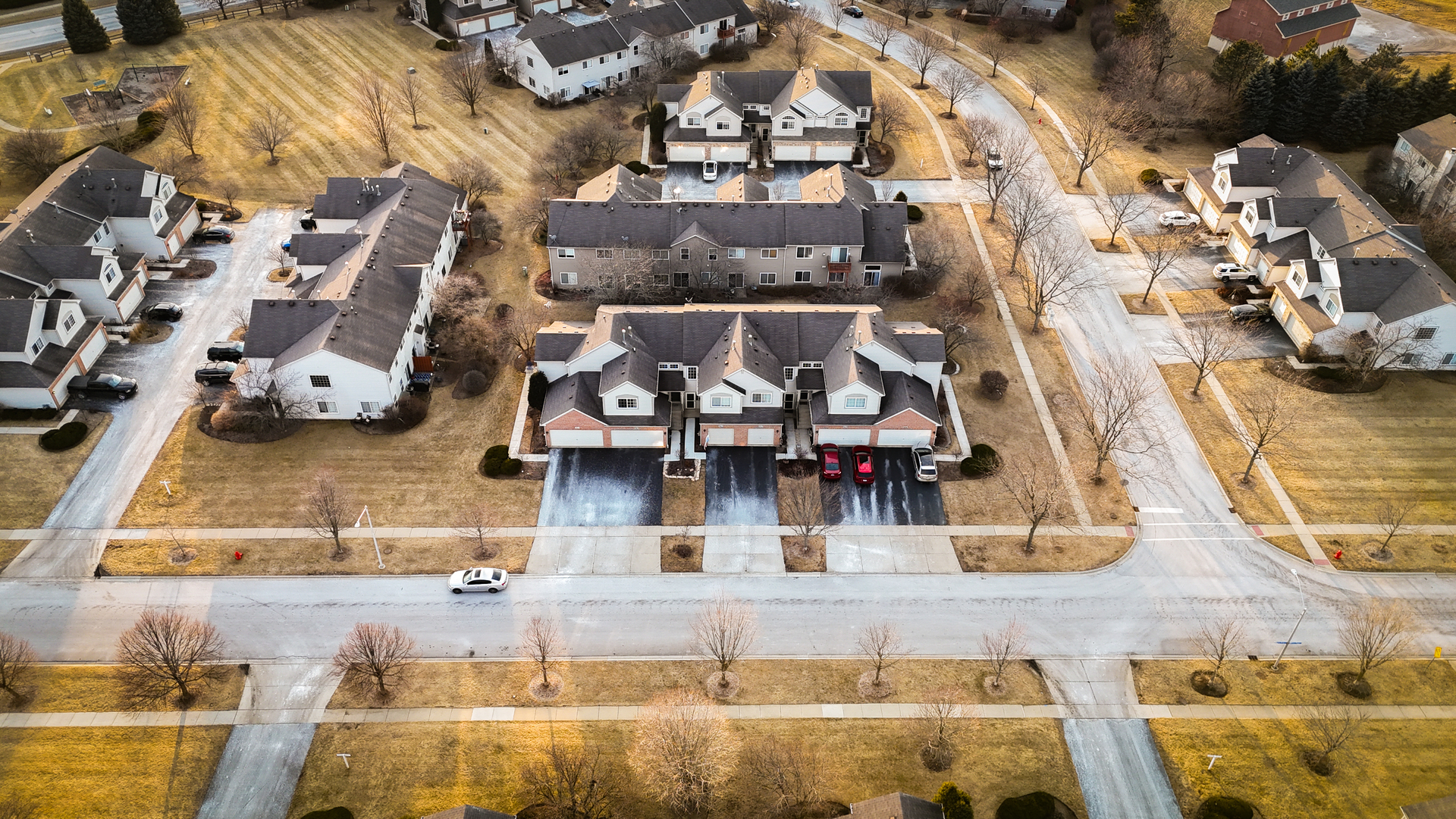 Property Photo: 3413 Blue Ridge Drive IL 60110