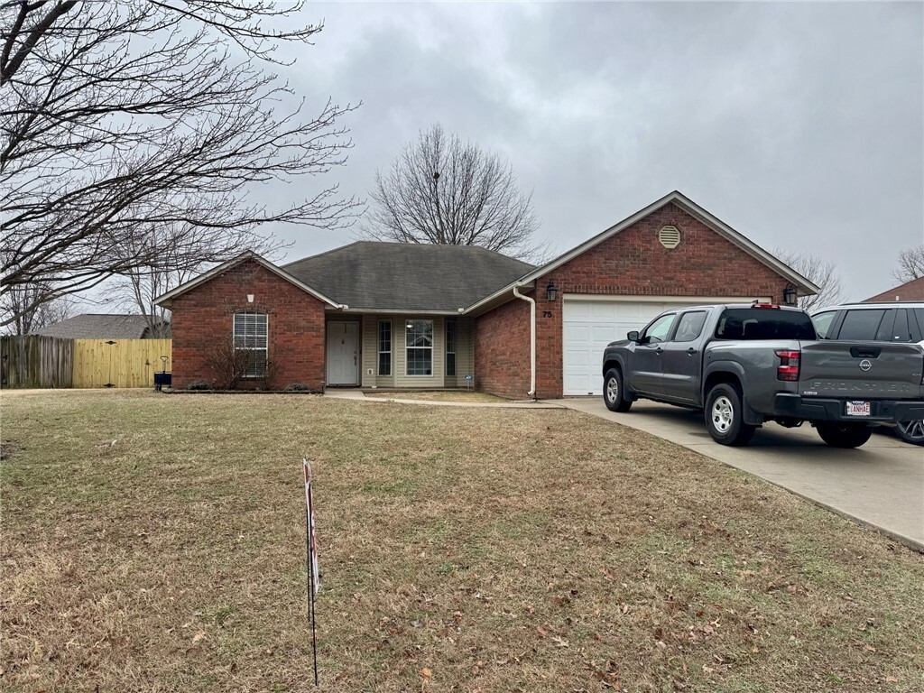 Property Photo:  75 W Northaven Street  AR 72730 