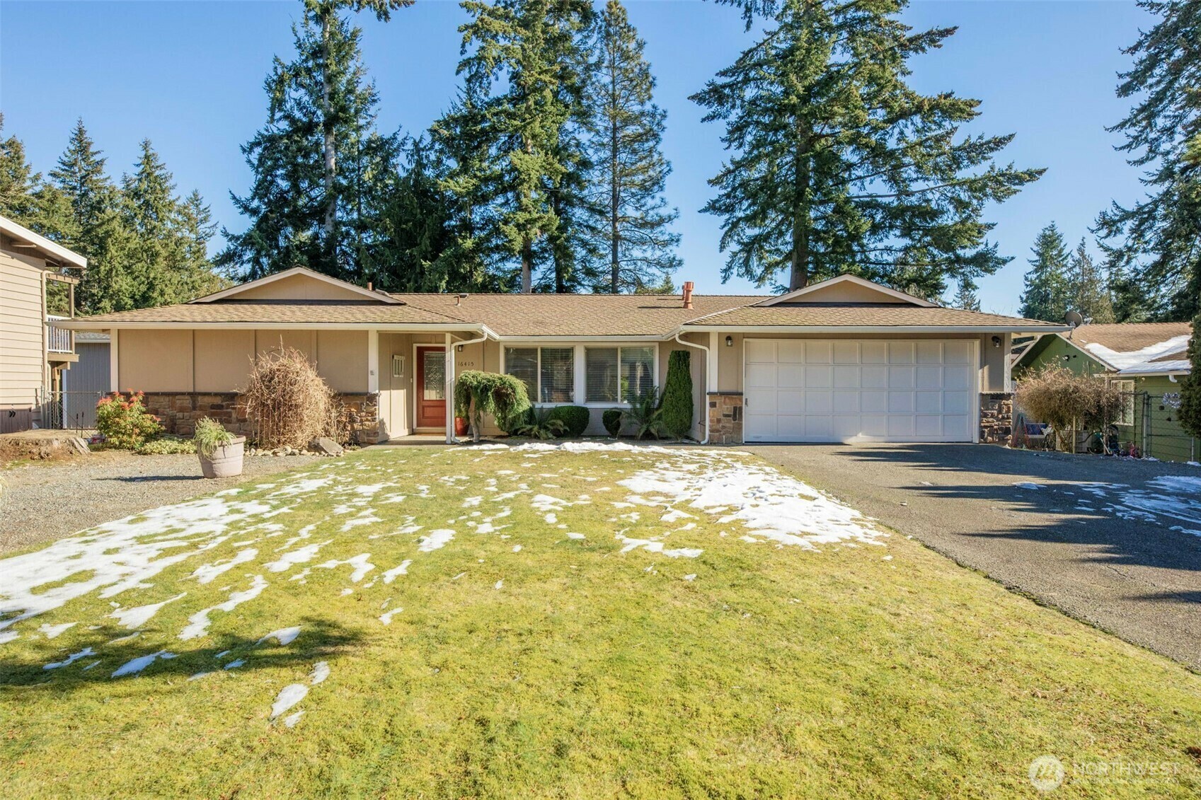 Property Photo:  16415  65th Avenue W  WA 98037 