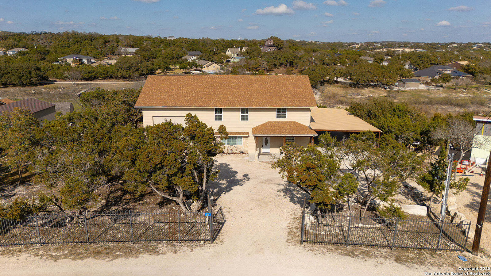 259 Lake Crest Dr  Spring Branch TX 78070 photo