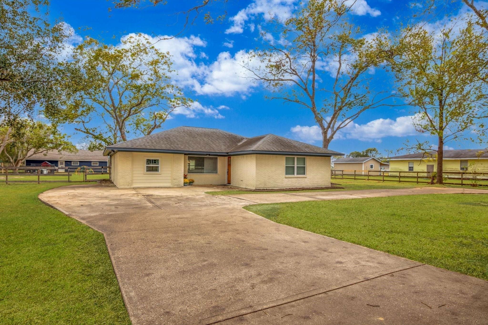 Property Photo:  13708 Bohemian Hall Road  TX 77532 