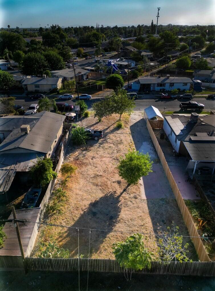 Property Photo: Norboe Avenue CA 93212