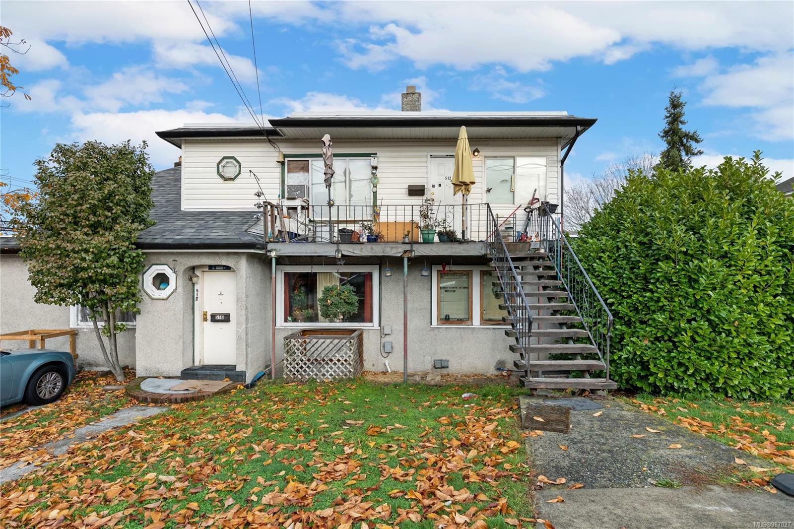 Property Photo: 510 Prideaux St BC V9R 2N7