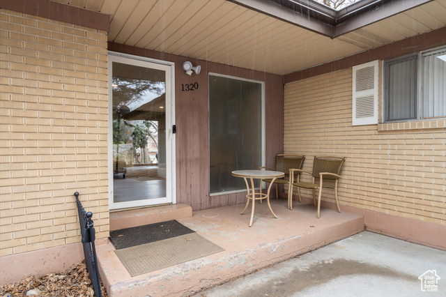 Property Photo: 1320 Country Hills Dr UT 84403