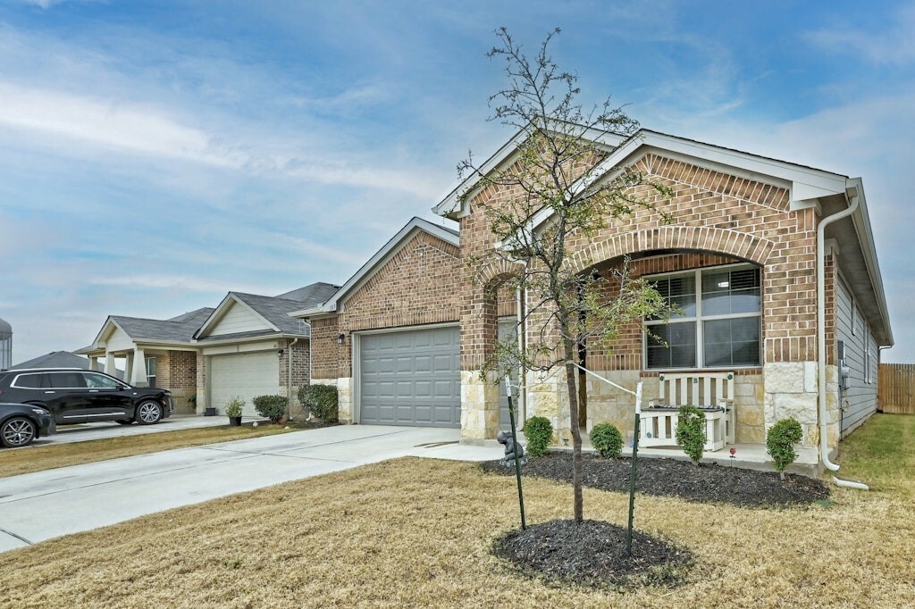 Property Photo: 103 Krause Springs Drive TX 78634