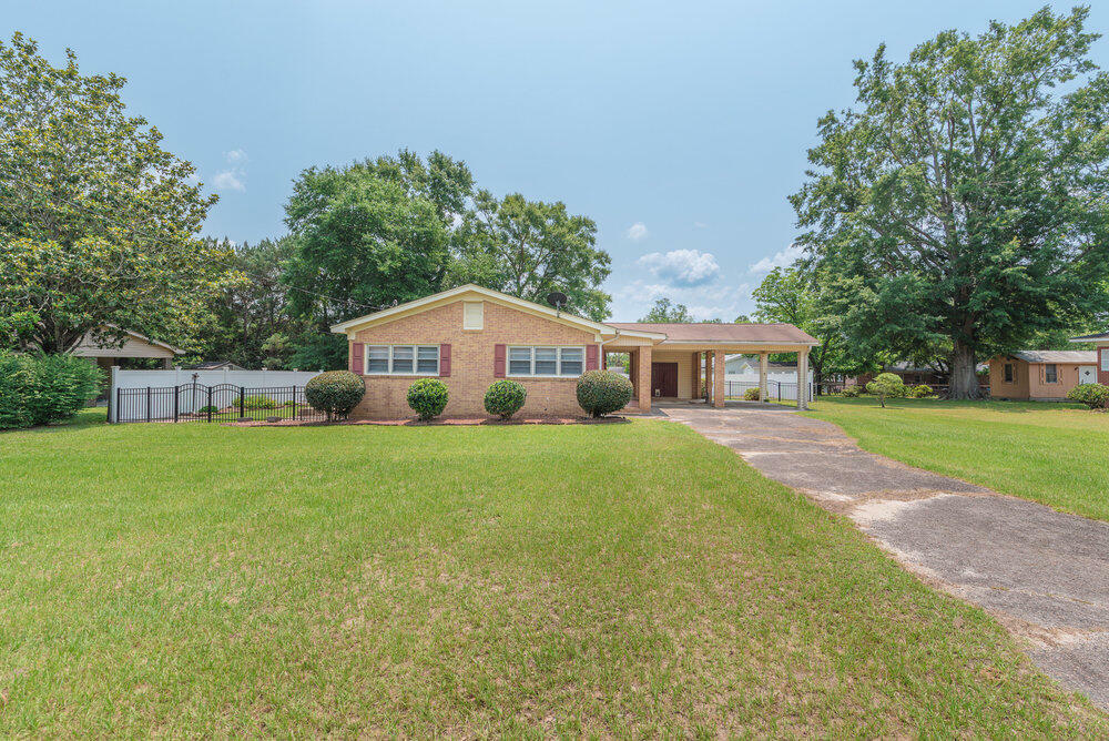 61 Bignon Street  Barnwell SC 29812 photo