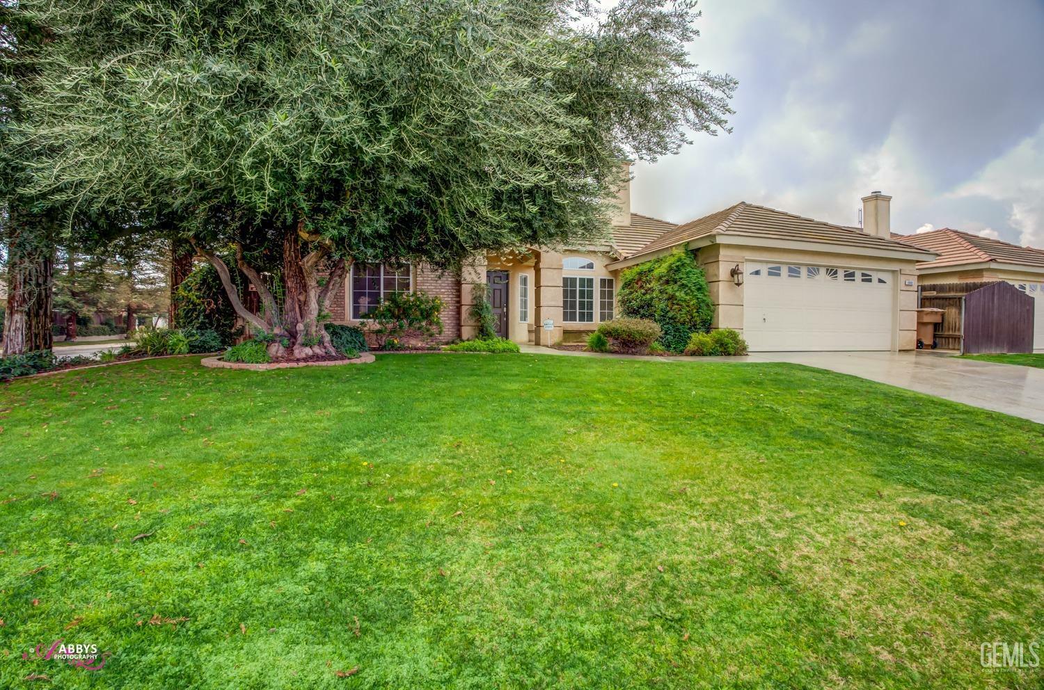 Property Photo:  10901 Delusion Drive  CA 93311 