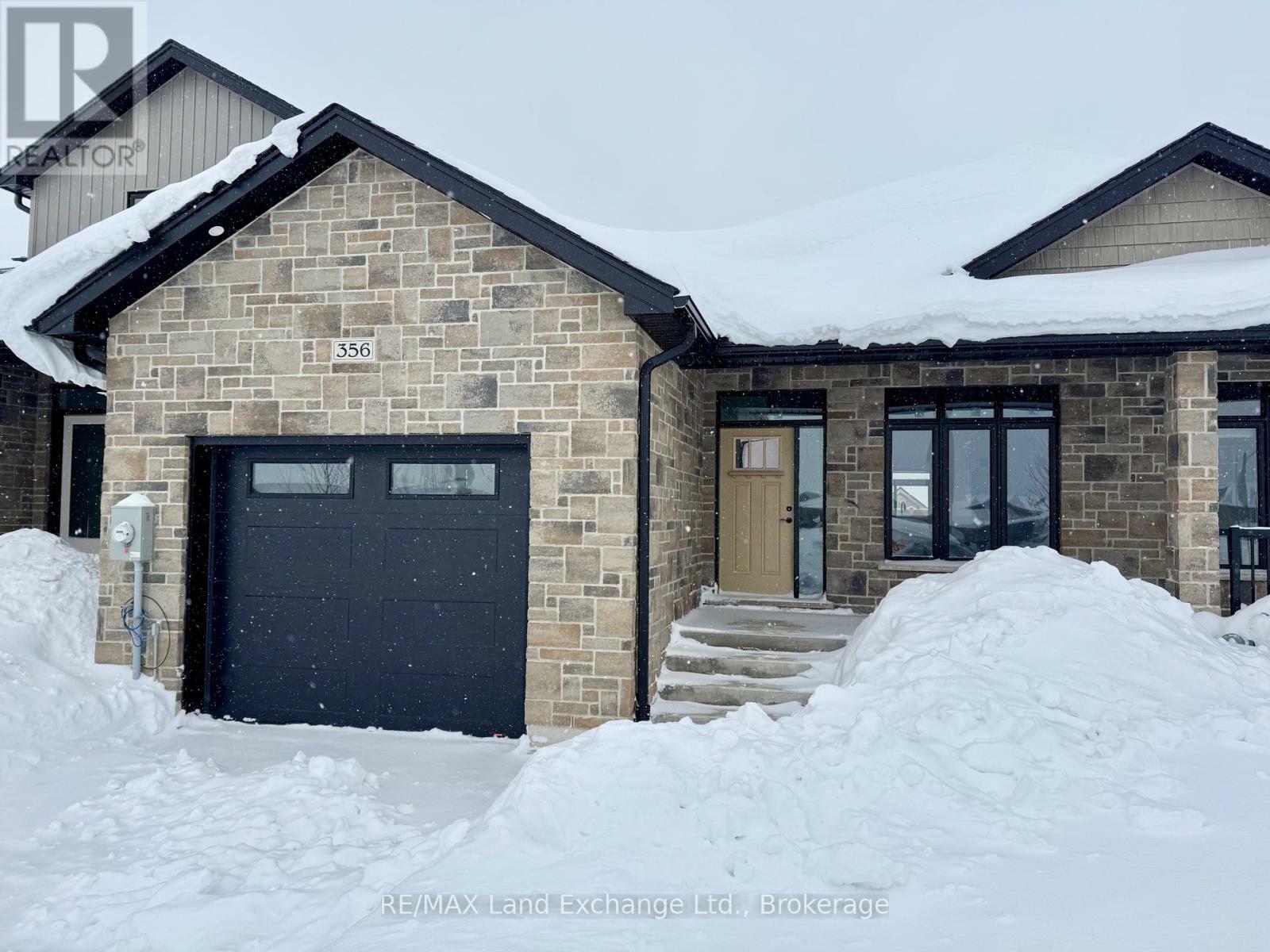 Property Photo:  356 Rosner Drive  ON N0H 2C8 