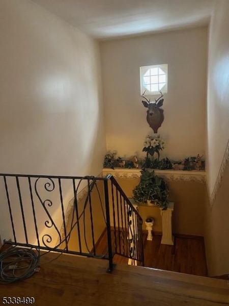 Property Photo:  116 E Colfax Ave 2  NJ 07204 