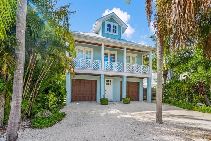 418 Magnolia Avenue  Anna Maria FL 34216 photo