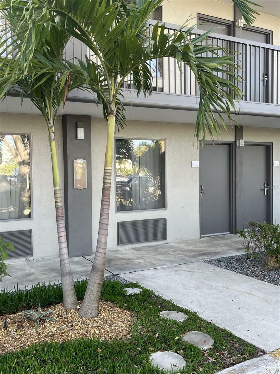 Property Photo:  7150 N Tamiami Trail S510  FL 34243 