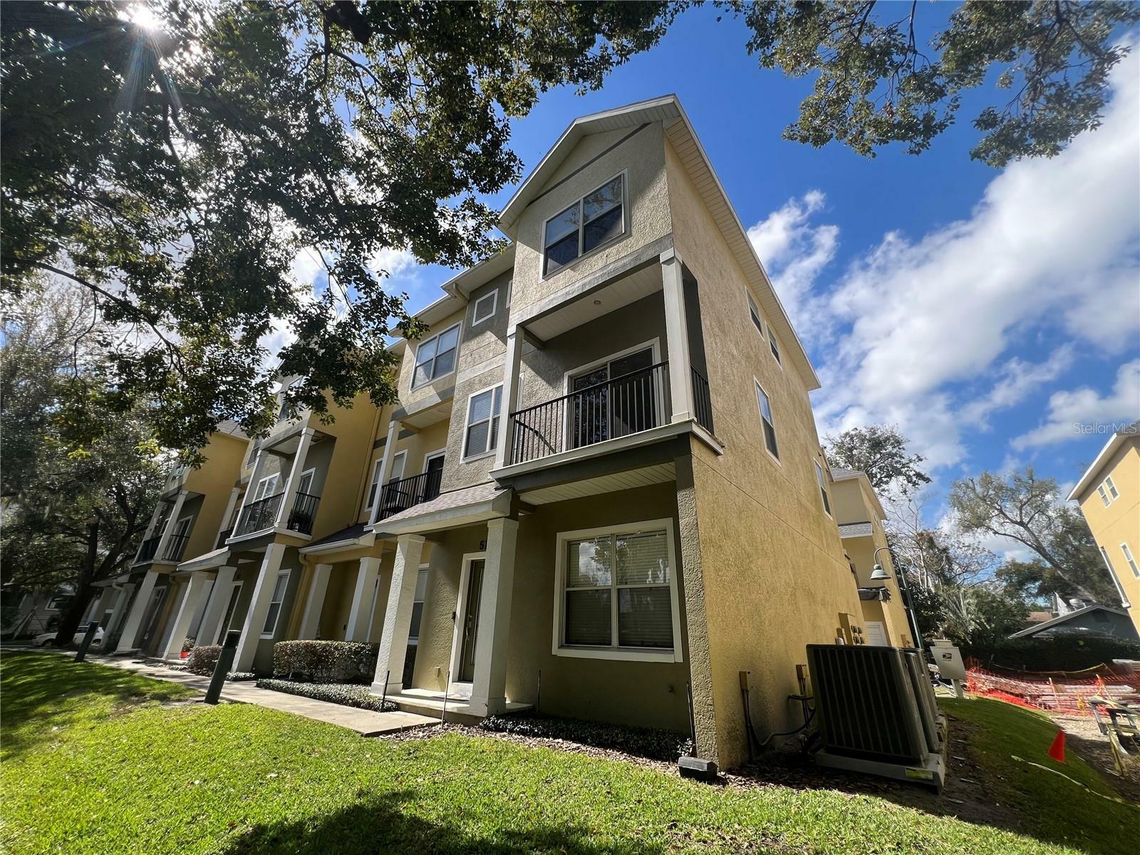 Property Photo:  5 W Harding Street E  FL 32806 