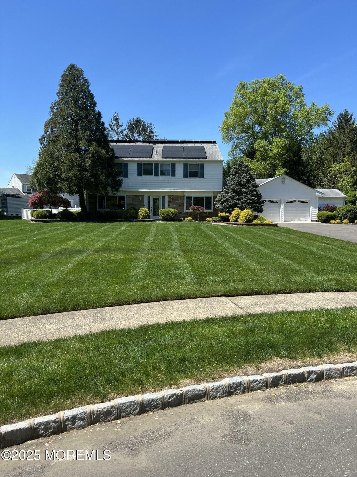 7 Colonial Court  Manalapan NJ 07726 photo