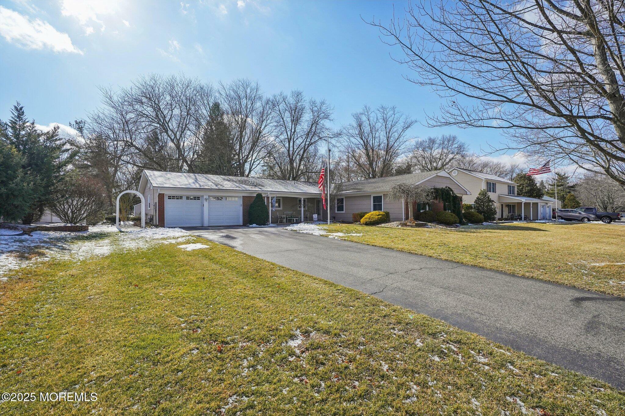 Property Photo:  3 Belaire Road  NJ 07746 