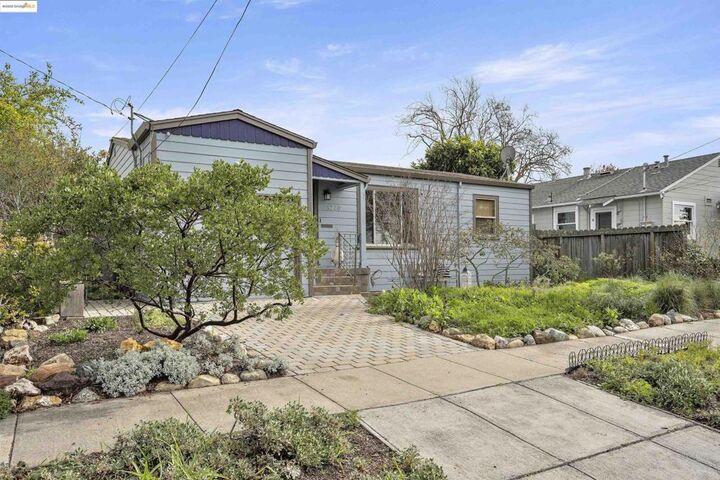 Property Photo:  1228 Everett St  CA 94530-2435 