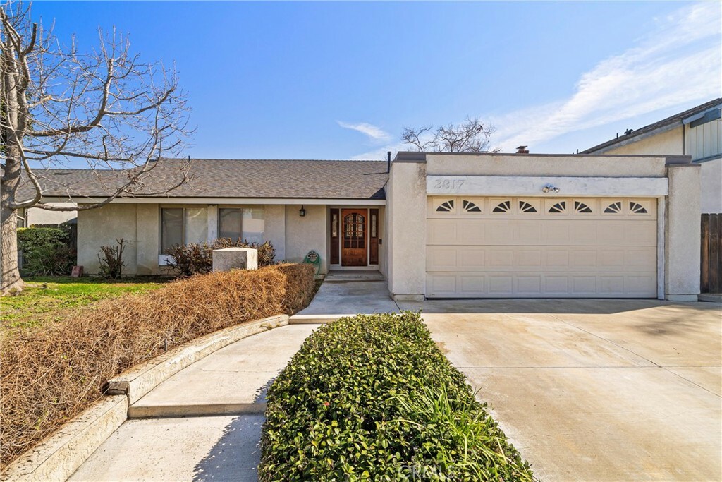 Property Photo:  3317 S Woodland Place  CA 92707 