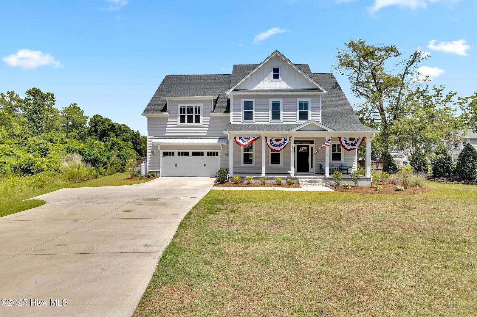Property Photo:  2201 Sloop Point Road  NC 28443 