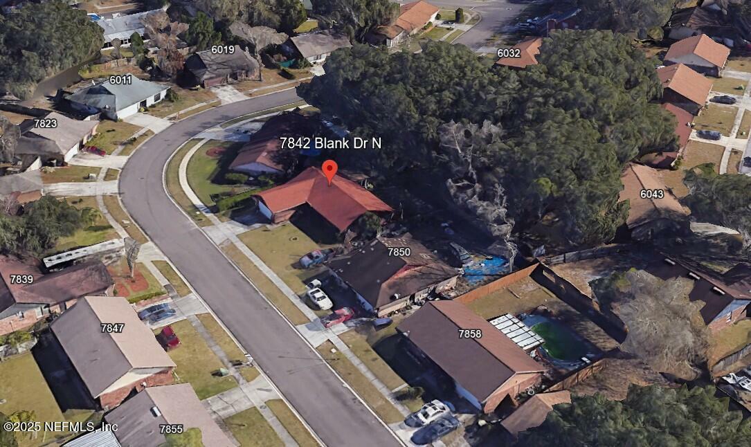 Property Photo: 7842 Blank Drive N FL 32244