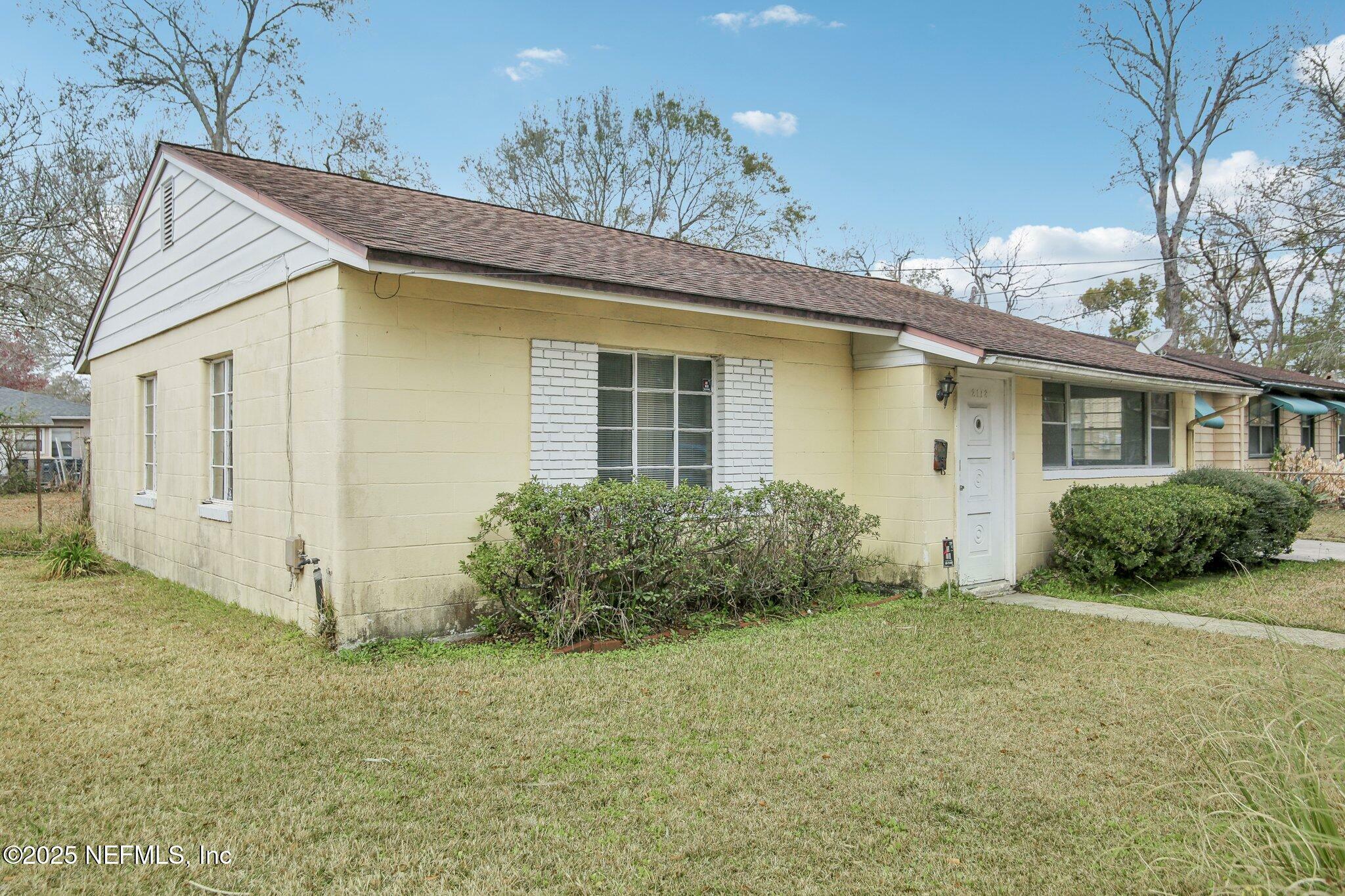 Property Photo:  2118 Detroit Street  FL 32254 